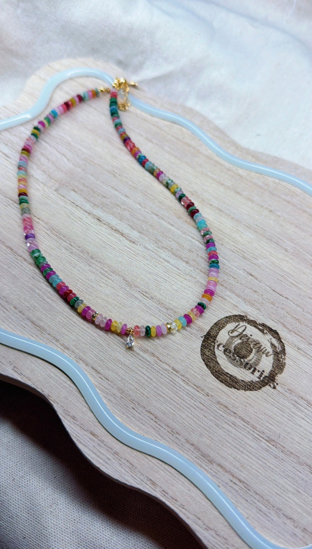 Rainbow Aura Necklace š