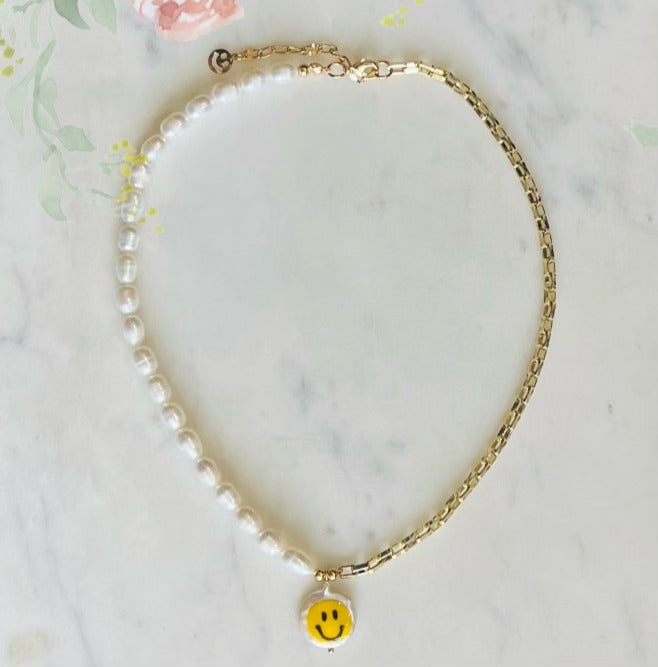 ALL SMILES NECKLACE