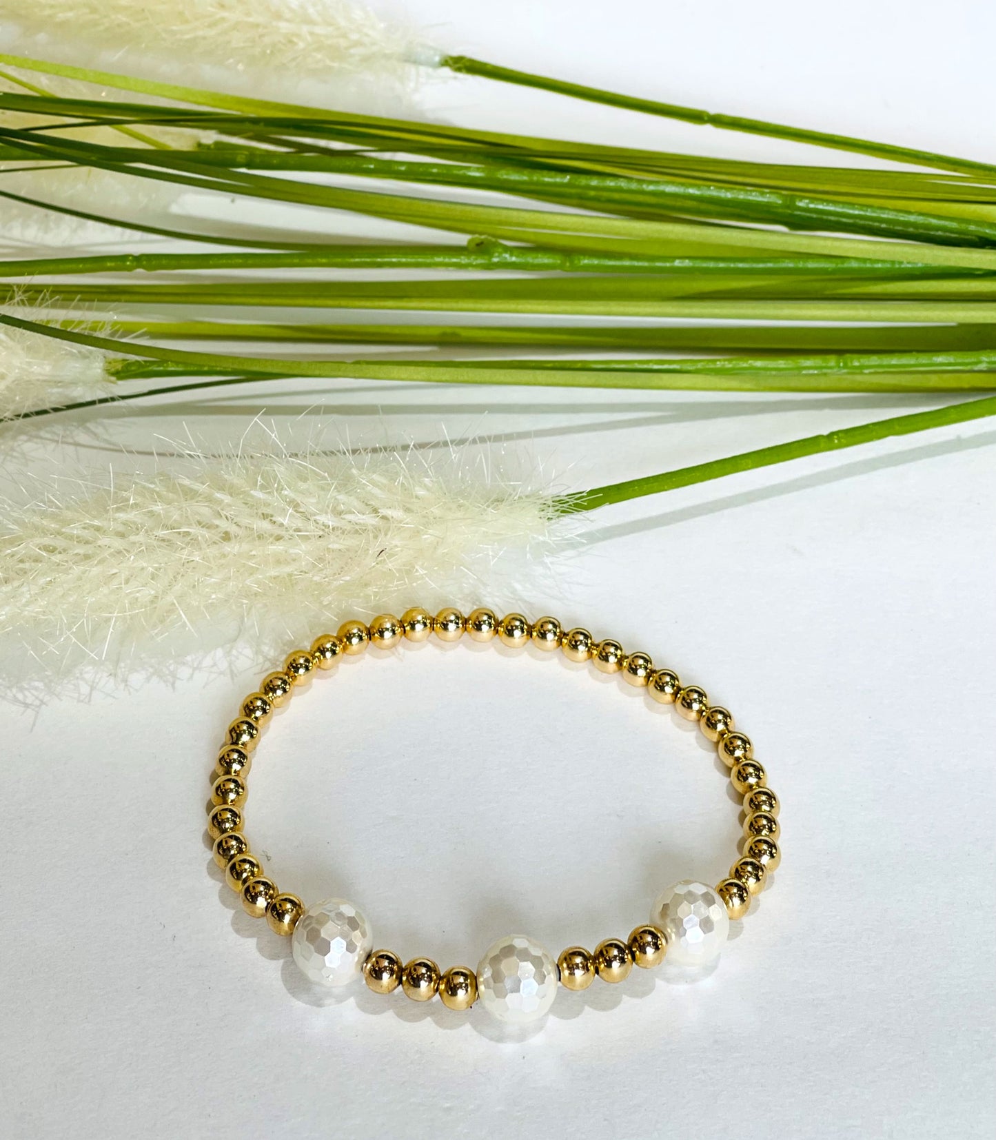THREE PEARL BRACELET