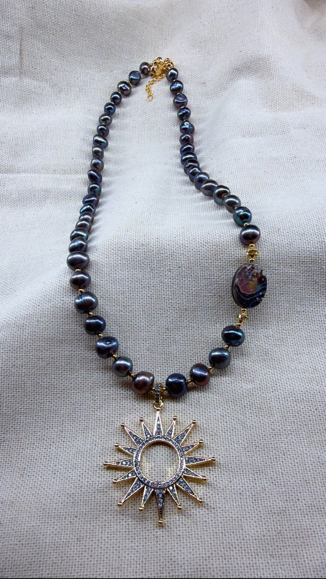 Eternal Sun Necklace ☀️