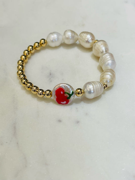 CHERRY FRESHWATER PEARL BRACELET