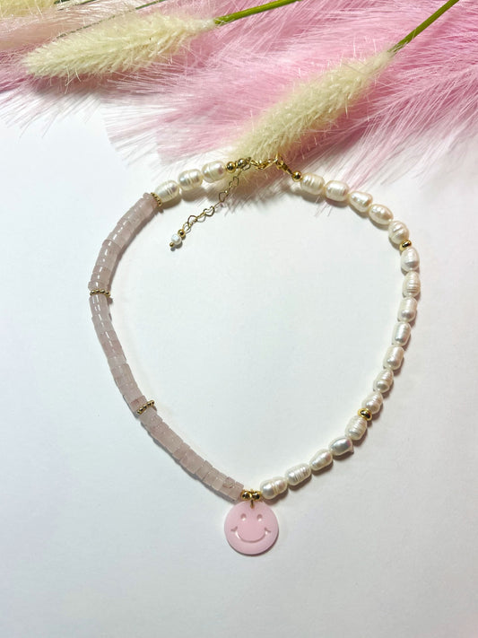 ROSE QUARTZ HAPPY NECKLACE