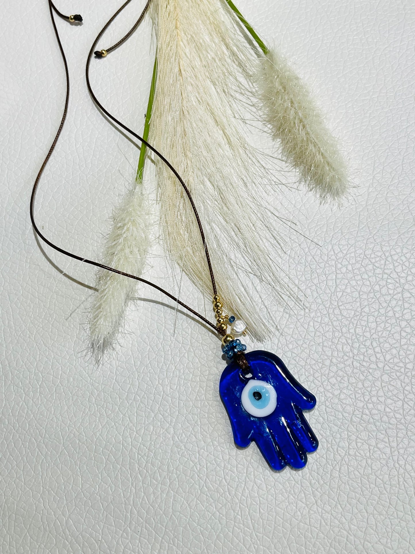 Royal hamsa